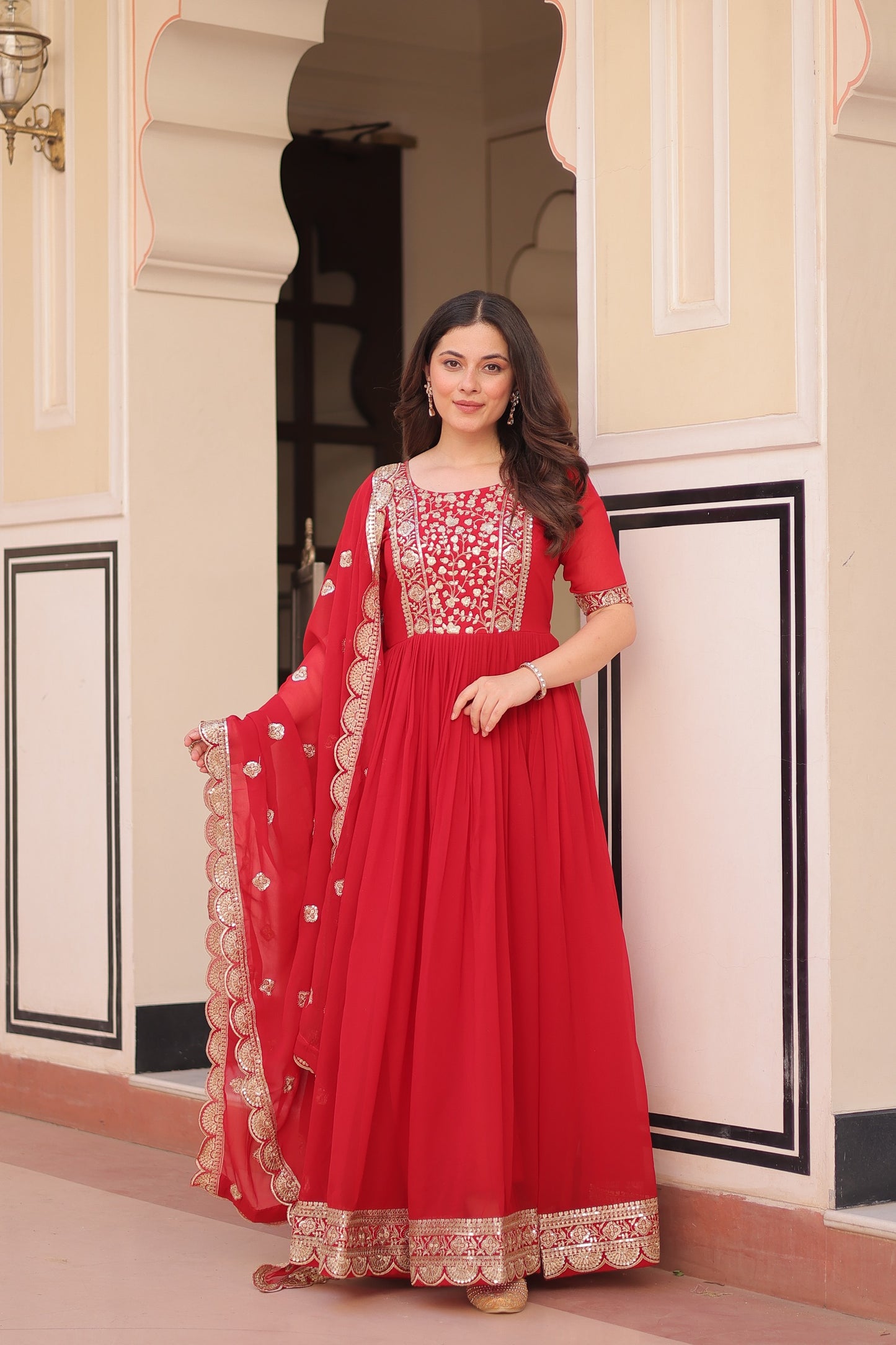 ✨Designer Faux Blooming Embroidered Gown Set ✨