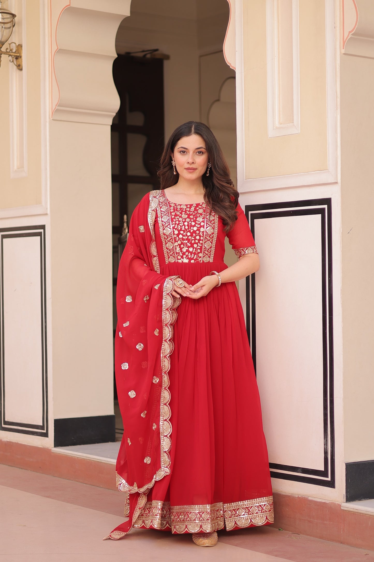 ✨Designer Faux Blooming Embroidered Gown Set ✨