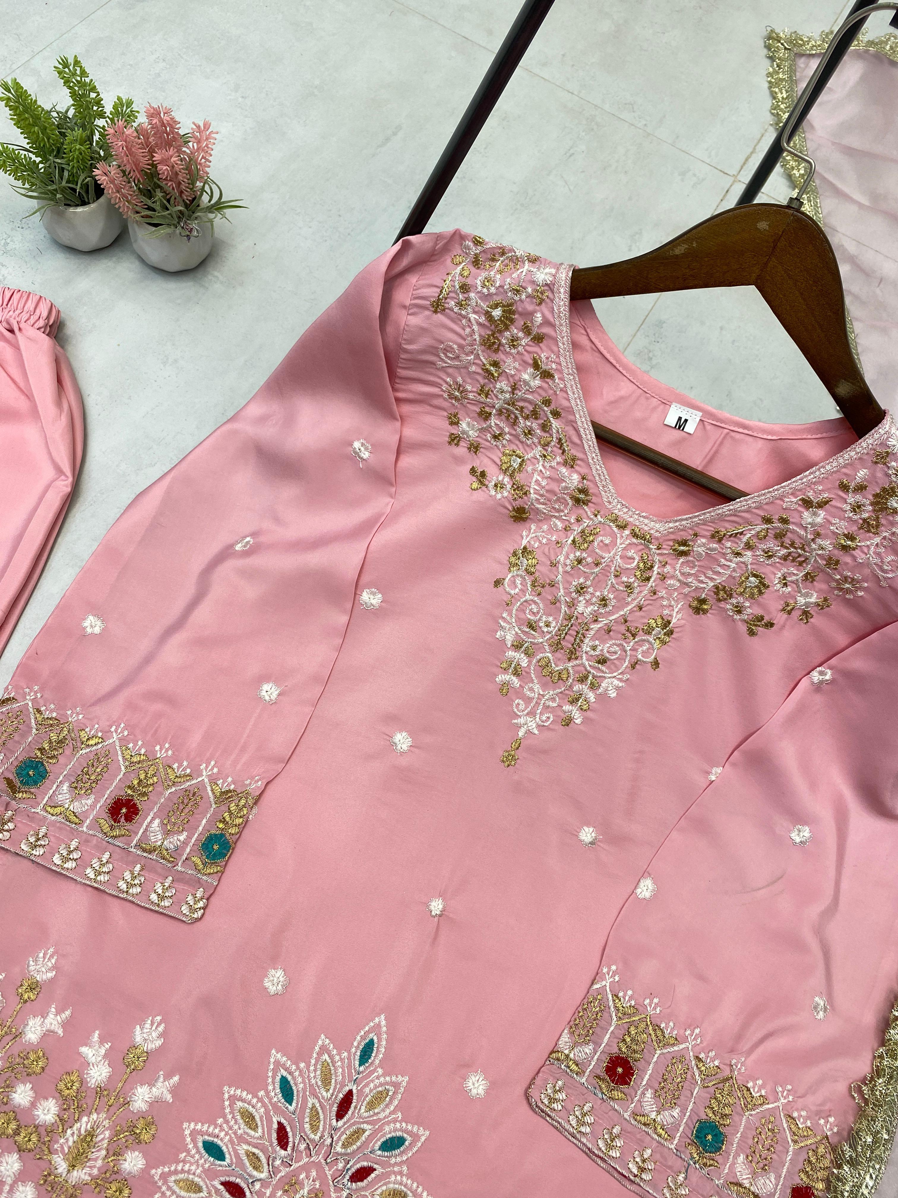 Elegant Festive Wear Suit Set