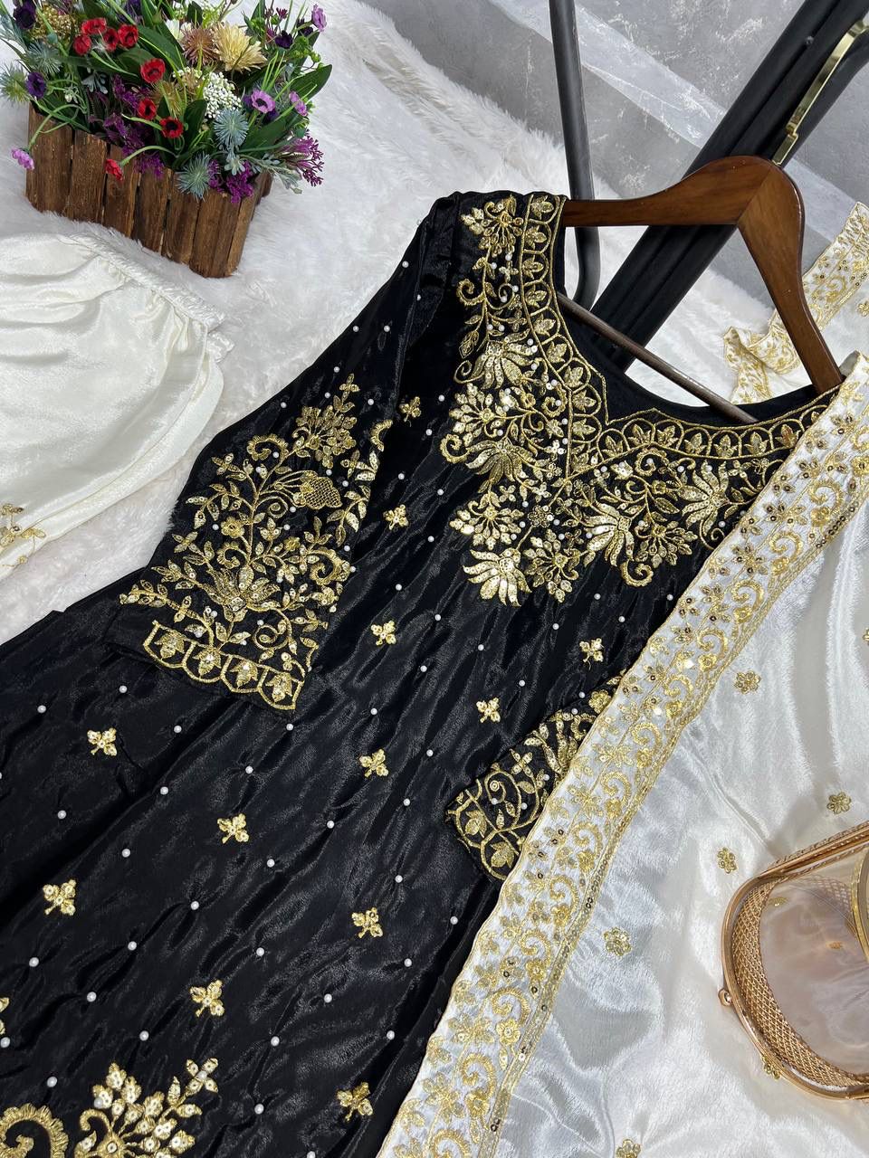 Elegant Embroidered Plazzo Suit – Her Highness Fashion