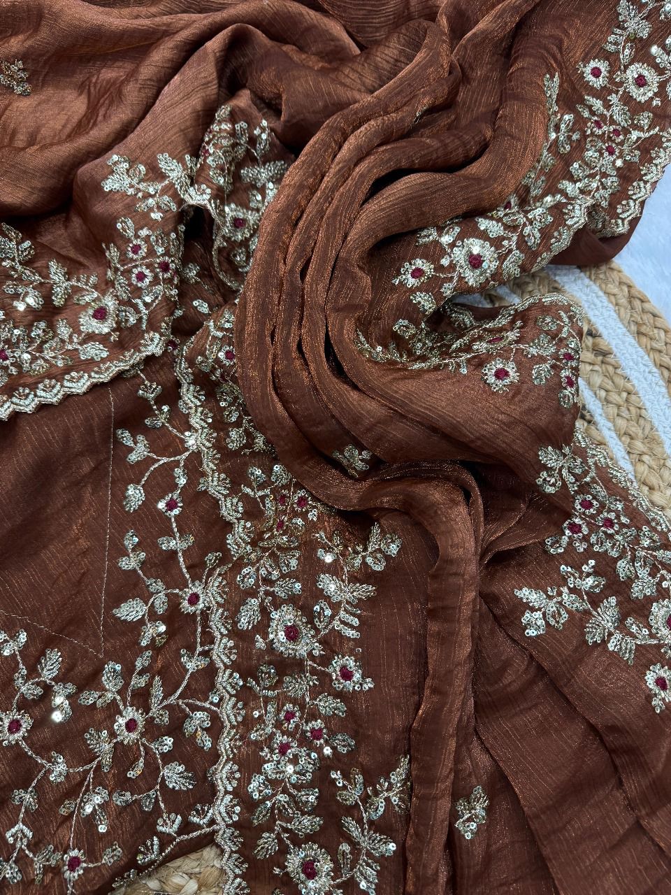 ๐ Super Hit Designer Beautiful Partywear Saree ๐จ ๐
