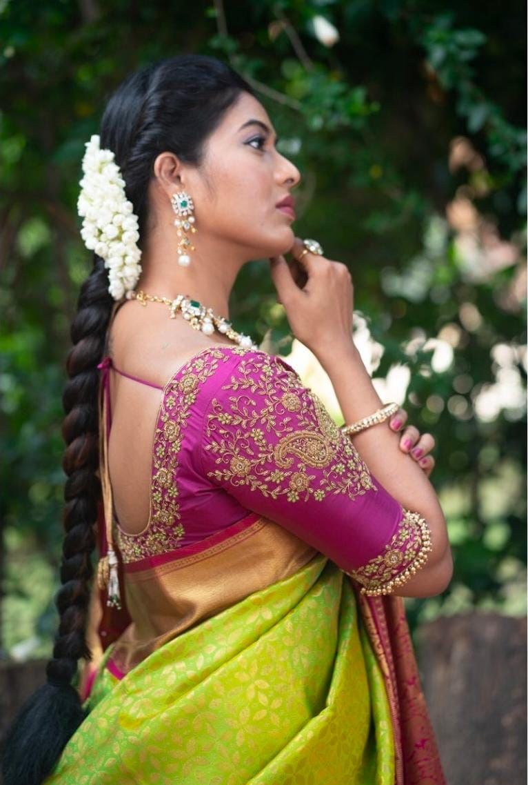 Green  Color Soft Lichi Silk Saree