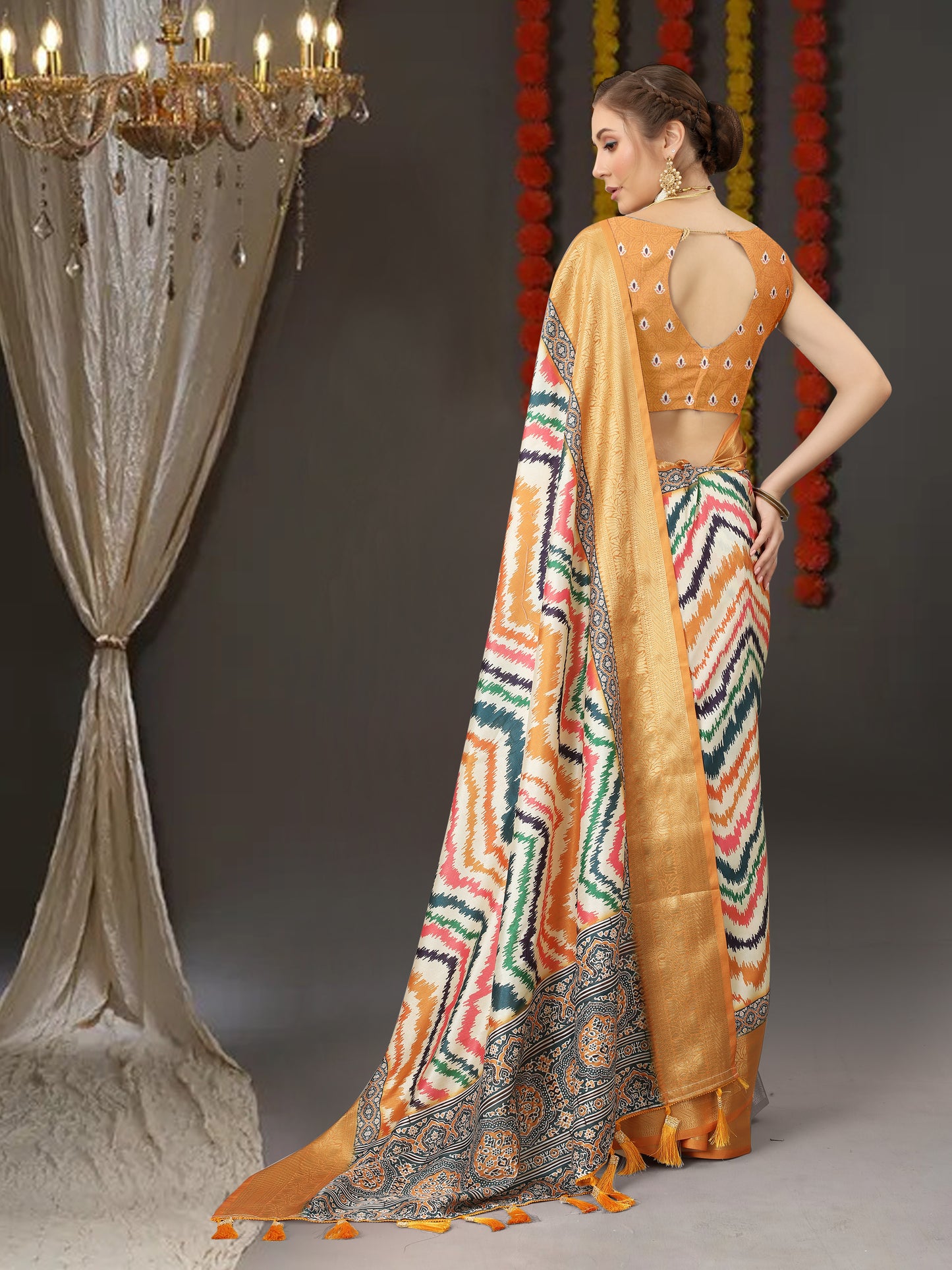 Gratifying Malti Color Soft kanjivaram  Silk Saree