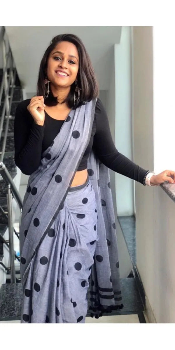 Pure Linen  Grey Color Saree with Digital Print in  Trendy Design