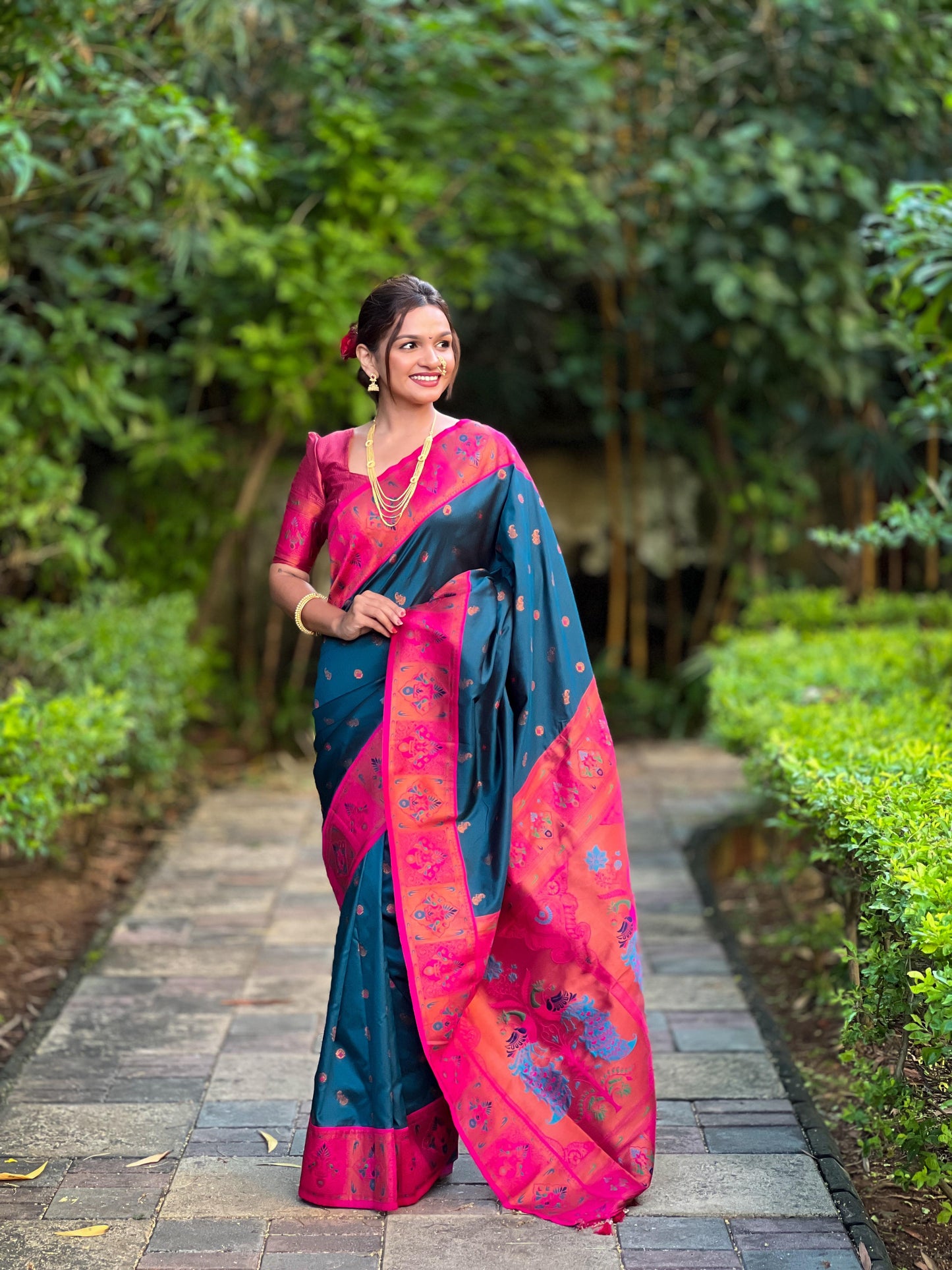 KIVA PAITHANI