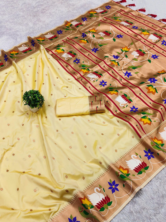 RAJHUNS PAITHANI