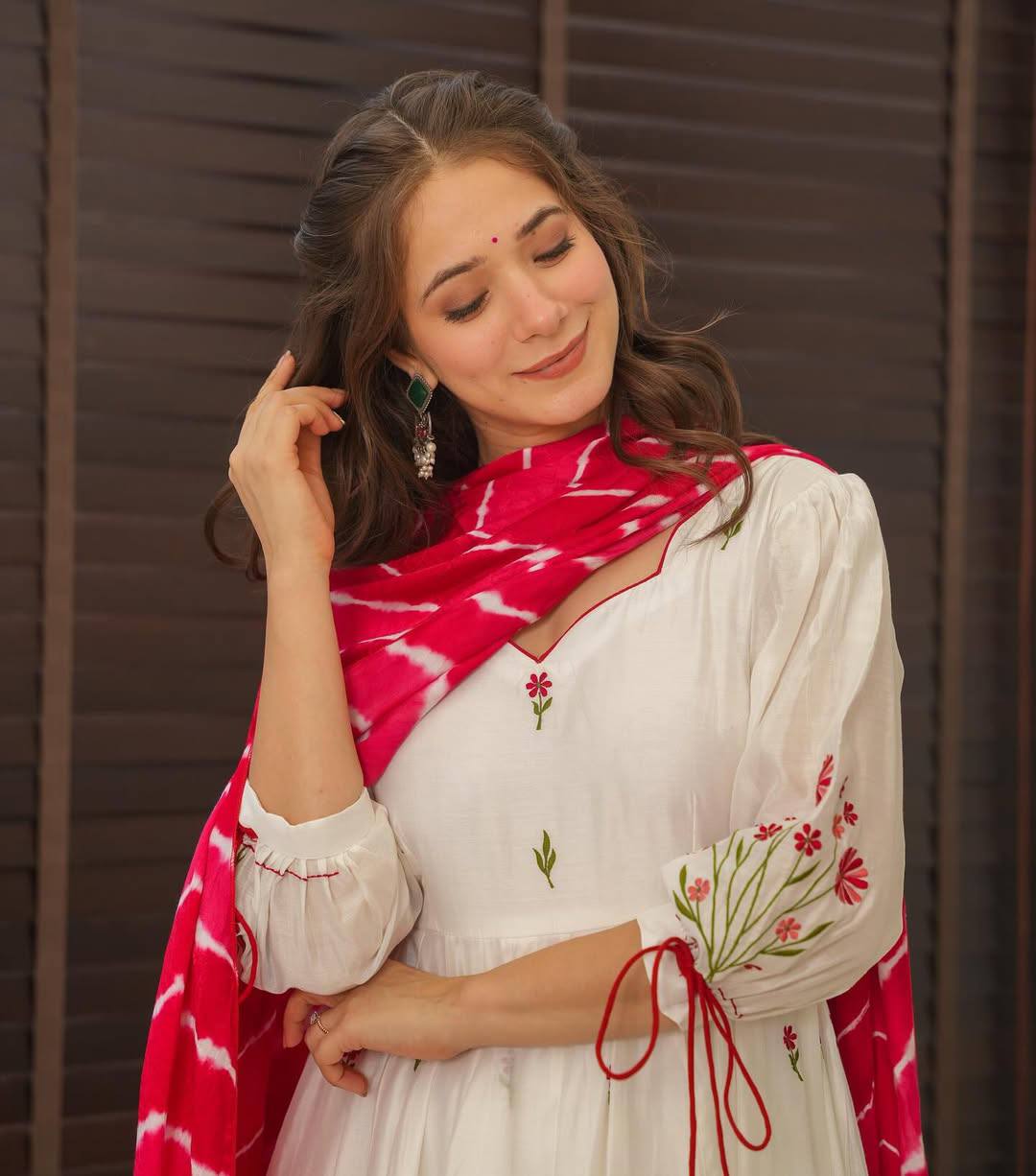 ✨ New Arrival – Designer Viscose Chanderi Silk Suit Set ✨