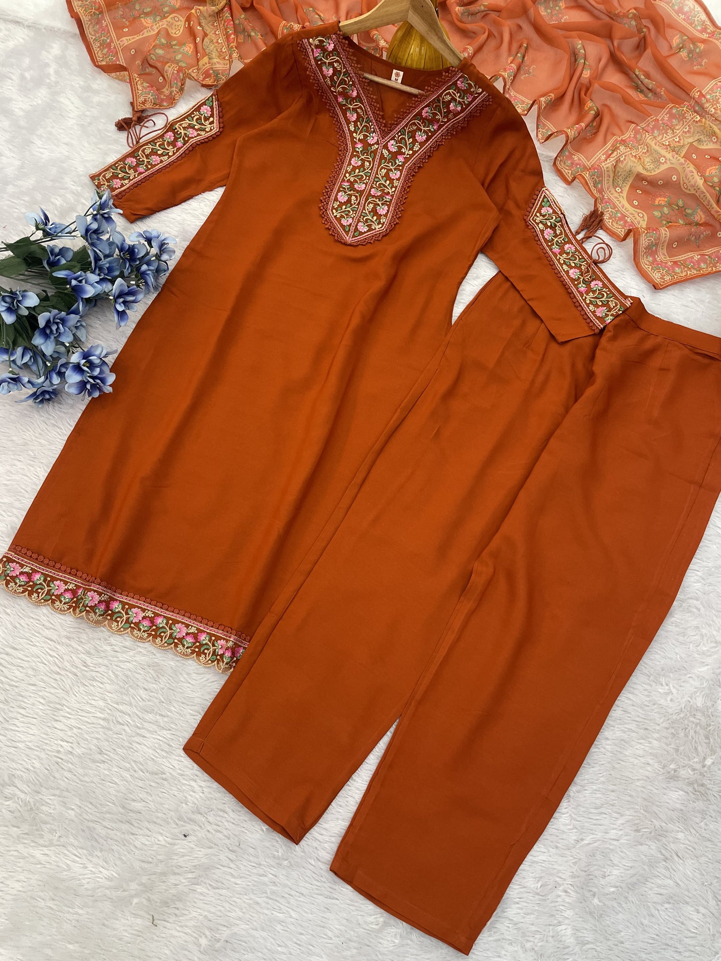 ✨ New Arrival – Pure BSY Viscose Chanderi Suit Set ✨