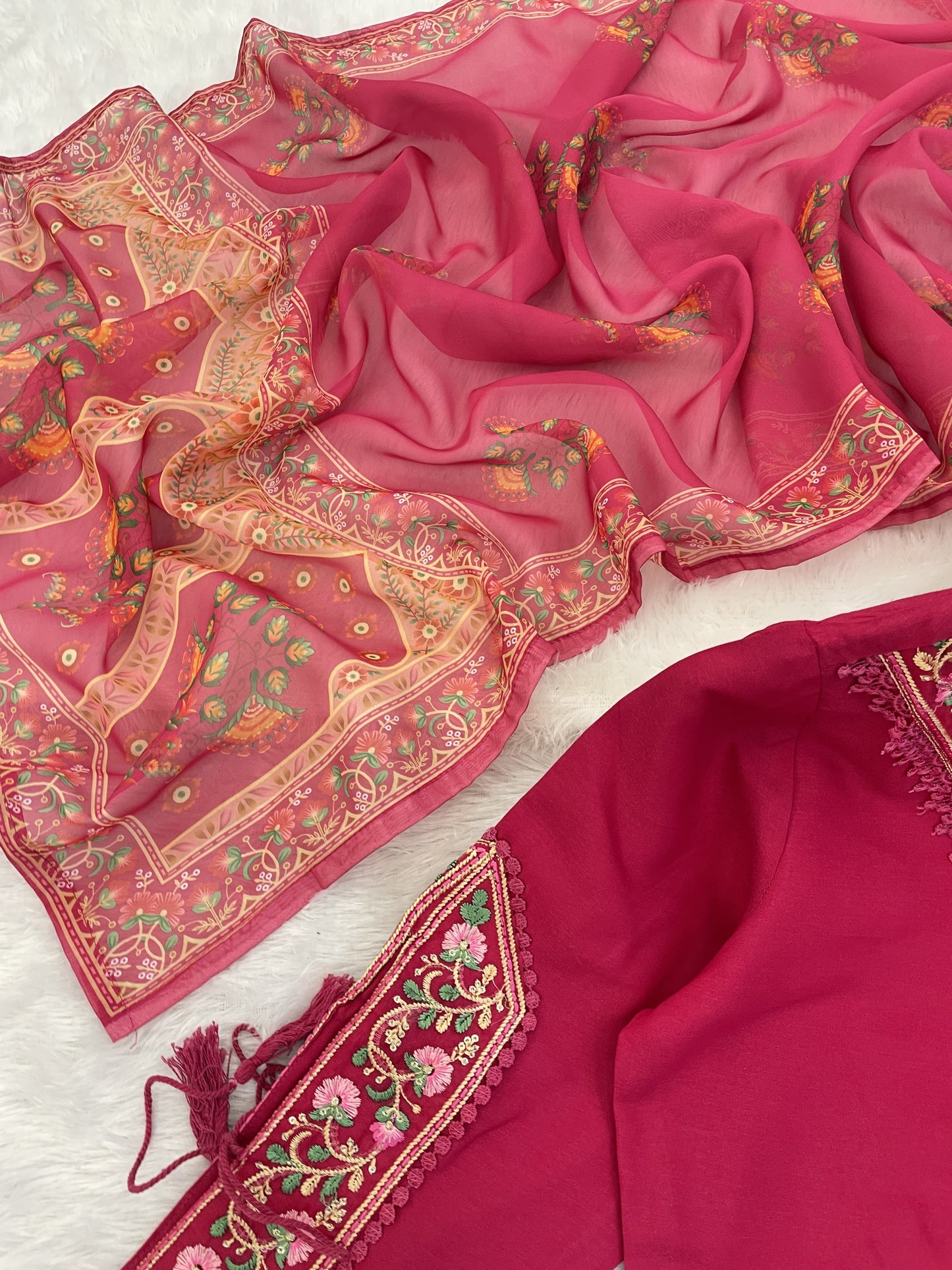 ✨ New Arrival – Pure BSY Viscose Chanderi Suit Set ✨