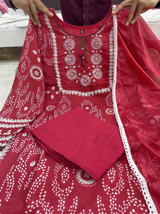 Elegant Festive Wear for Women by Her Highness Fashion