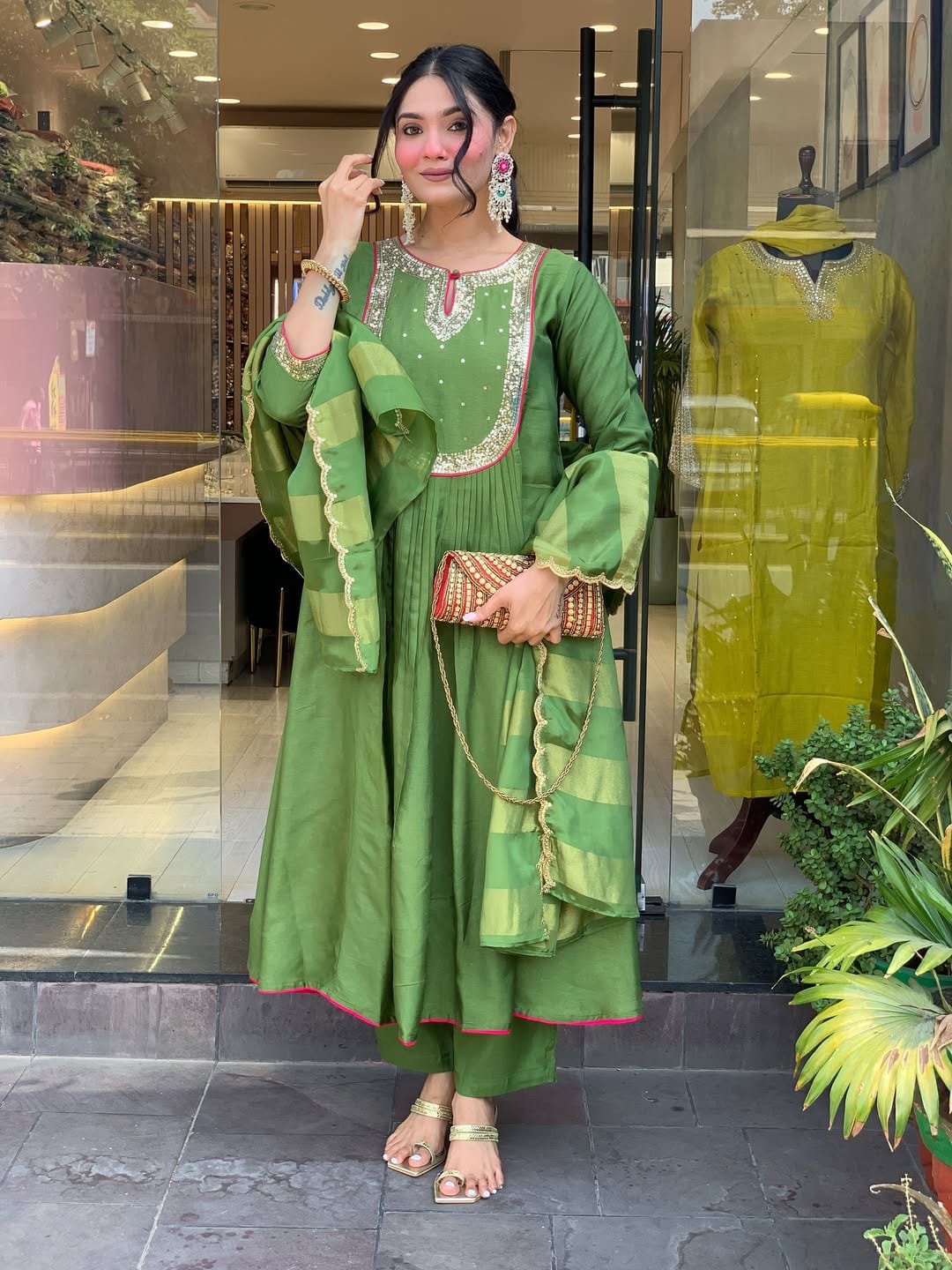 Pure Mul Chanderi Embroidered Suit Set with Banarasi Dupatta
