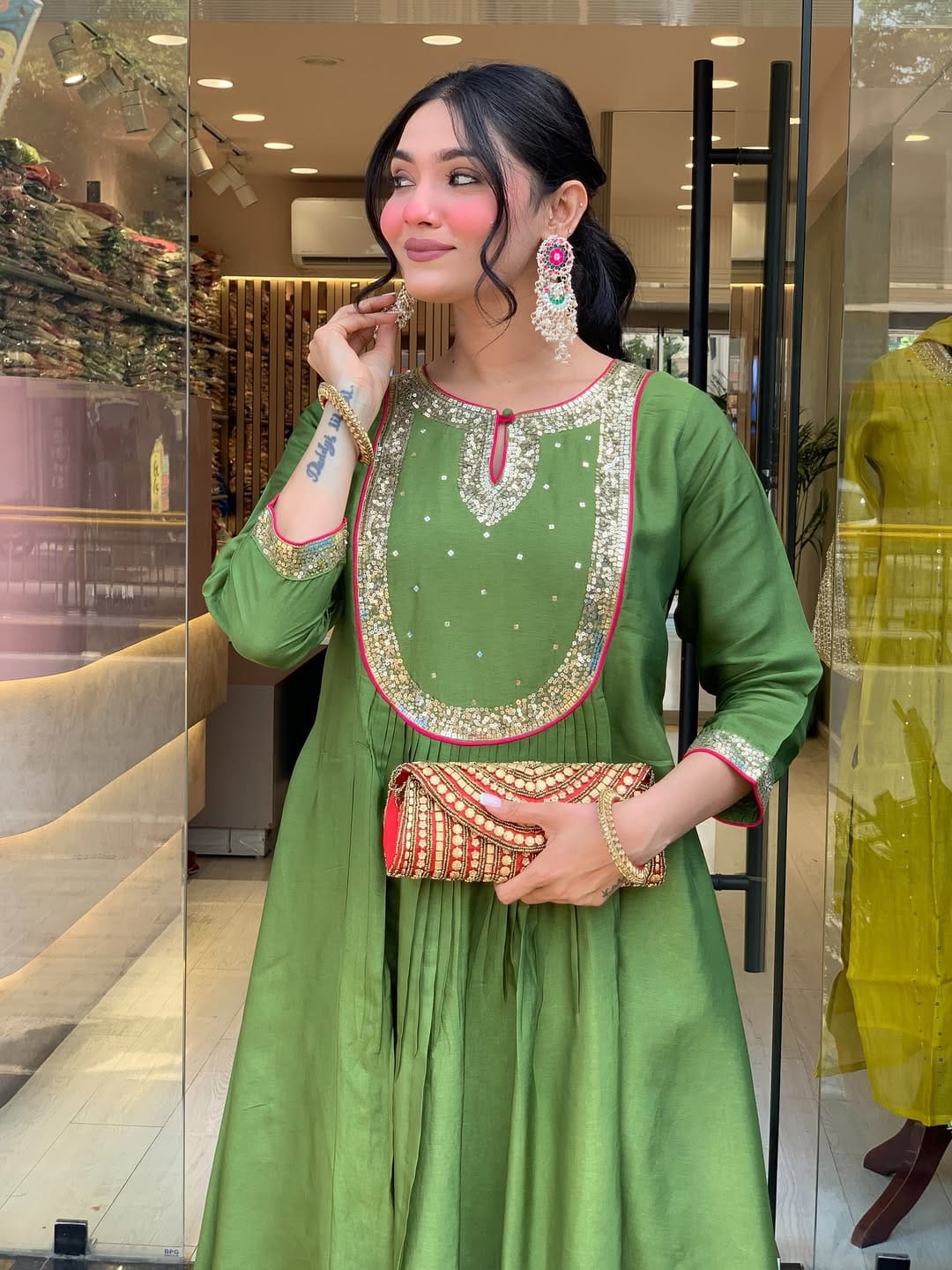Pure Mul Chanderi Embroidered Suit Set with Banarasi Dupatta