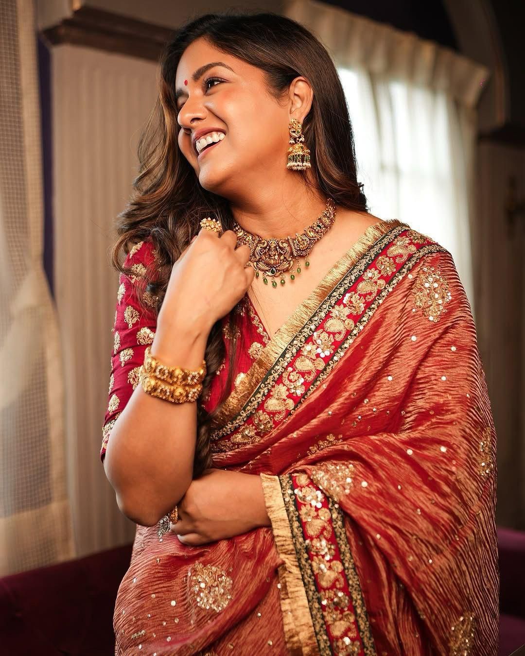 Banarasi Crush Embroidered Saree Front View