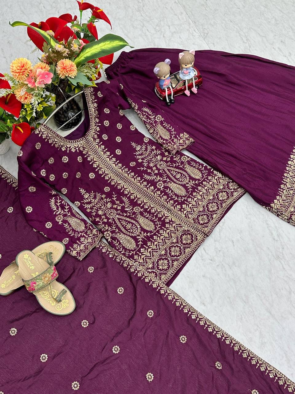 Her Highness Fashion Chinon Embroidered Suit
