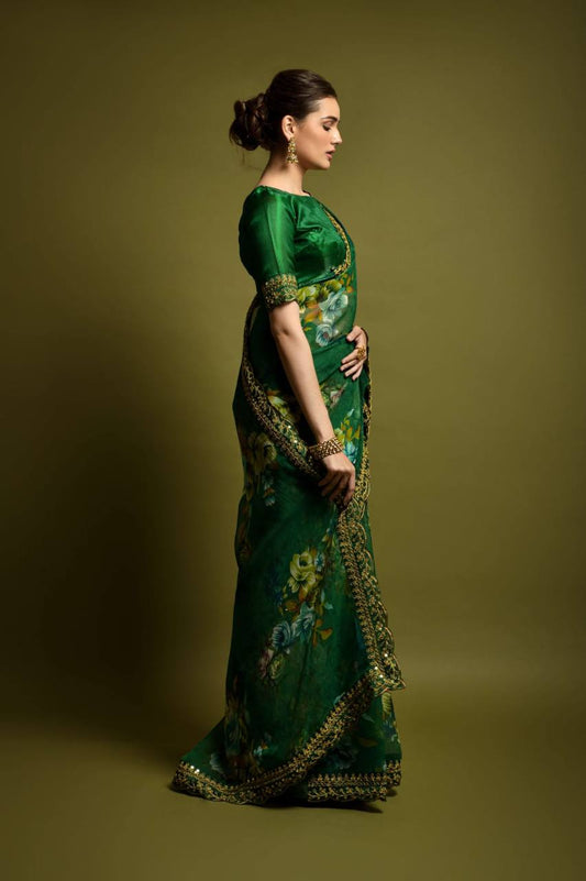 Velly Sarees: Green Georgette Chiffon with Flower Print and Foil Work